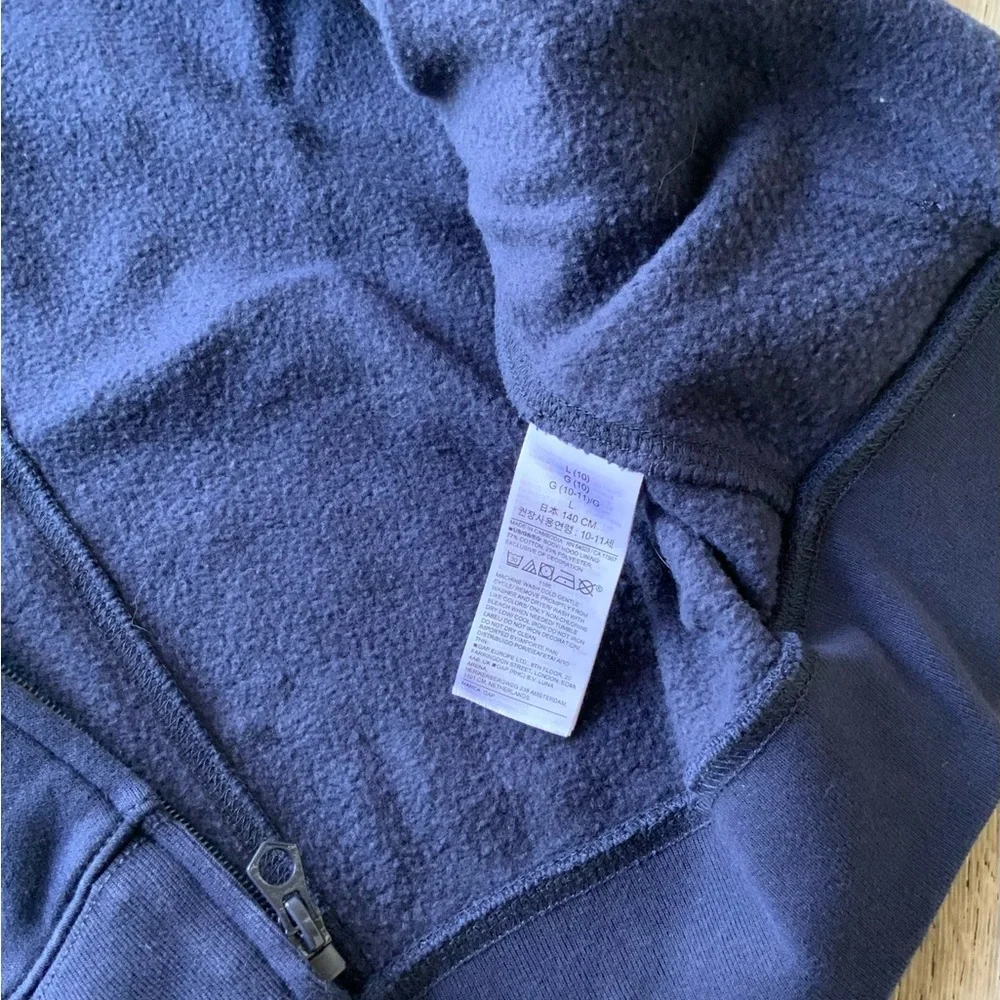 GAP Navy Zipper Up Hoodie Kids Large (10)